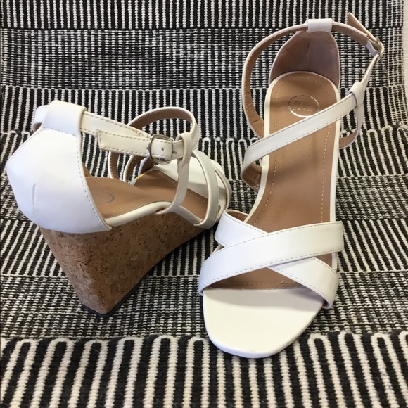 Delightful White Wedges by Beverly Mills - Picture 5 of 6